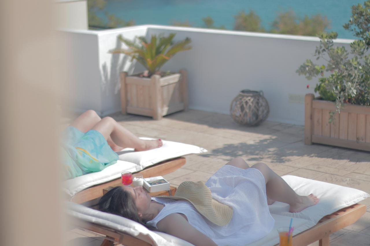 Brazzera Hotel Finikas (Syros)